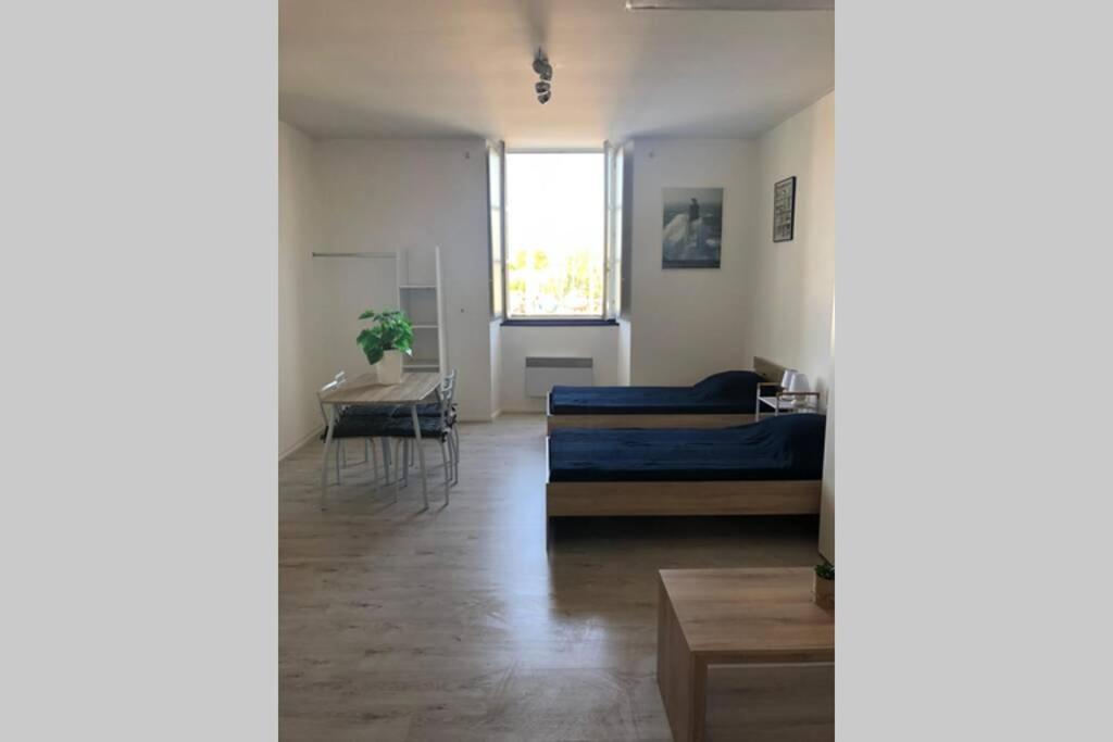 Apartment La Fayette 2*, Meuble Confort Avec Vue Sur Le Port